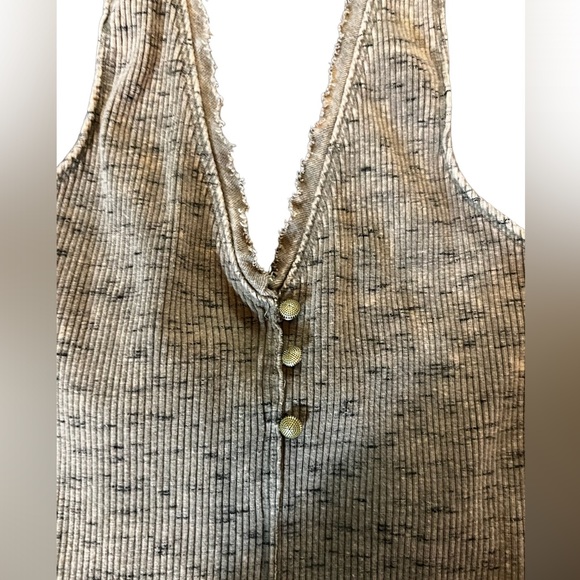 Pilcro NWT Ribbed Halter Top - Picture 4 of 5